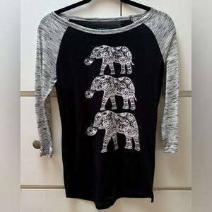 NWOT Freeze black and heathered grey jersey teeshirt with elephants in size S